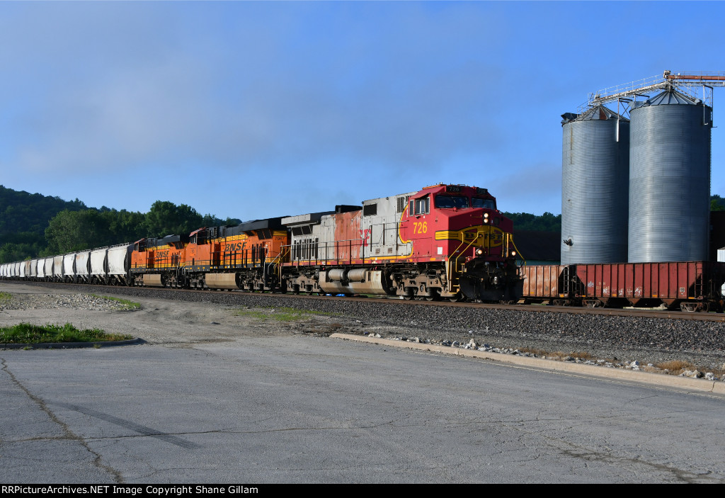 BNSF 726